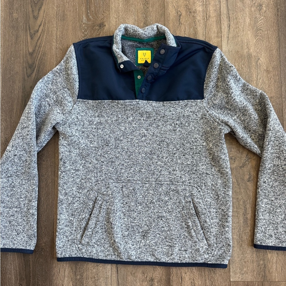 Prince and Fox Sweater.  Men’s size large.  Like new!